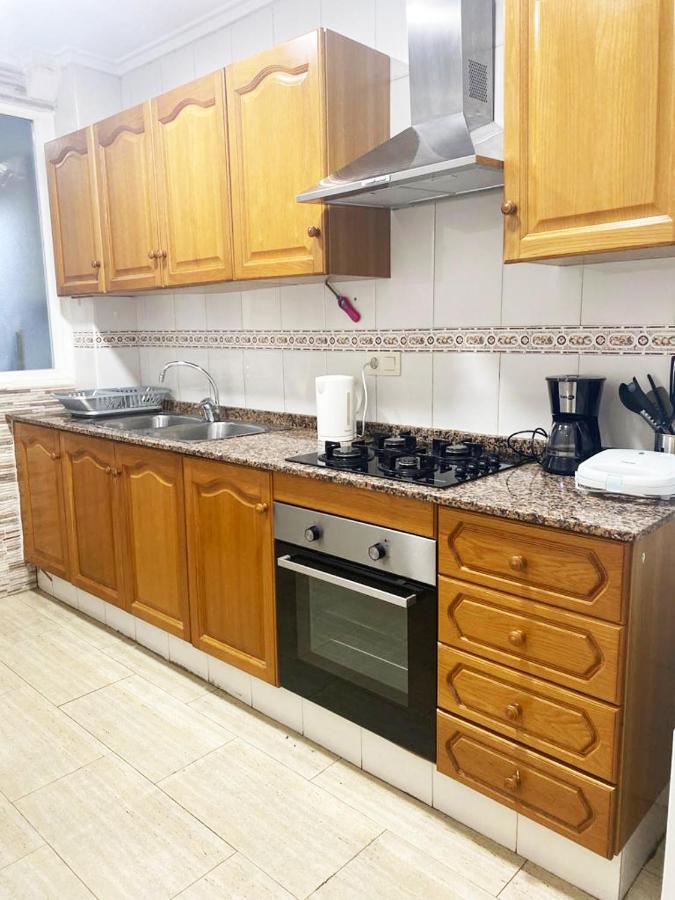 Peres I Valero Habitaciones En Piso Compartido Валенсия Екстериор снимка